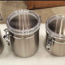 Canister set of 4 / stainless steel/ new open box with packing 👍👍