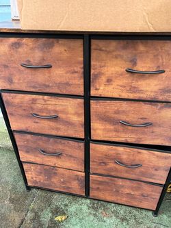 8 drawers dresser