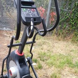 chwinn 470 Elliptical Machine - 100517
