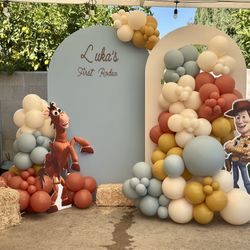 Balloon Garland