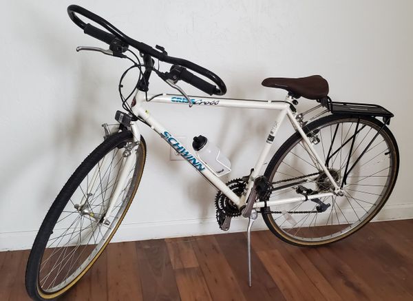 Schwinn Criss Cross Road Bike for Sale in Tucson, AZ - OfferUp