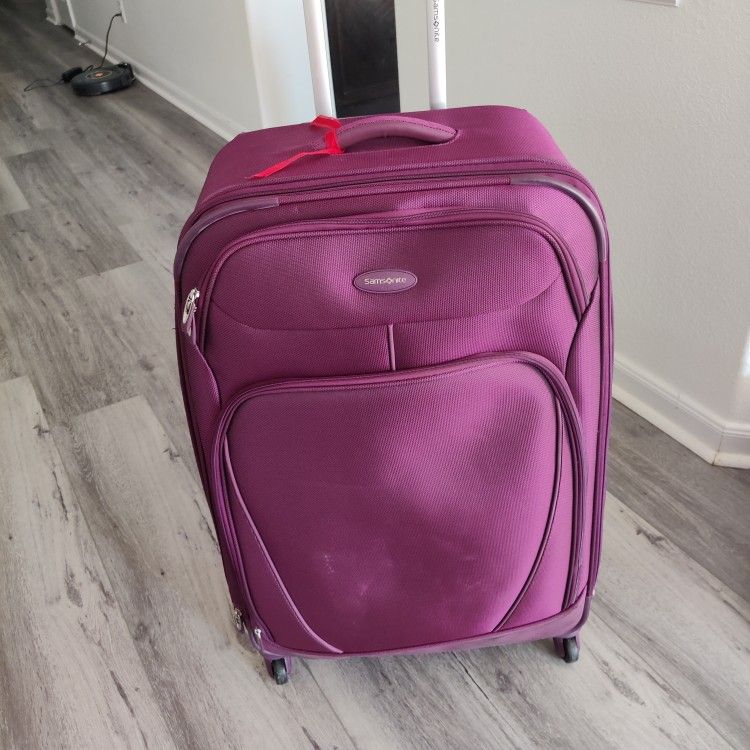 Samsonite Luggage Checked