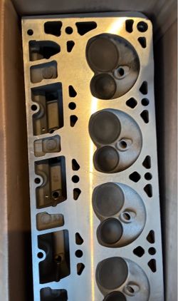 LS 853 cylinder heads