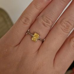 Gradient Cut Lab Grown Yellow Diamond Wedding Band 