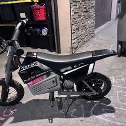 Razor Dirt Bike 