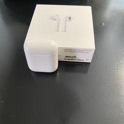 AirPods