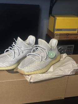 Yeezy Boost 350 V2 Yeshaya (Non-Reflective)
