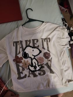 Snoopy t shirt