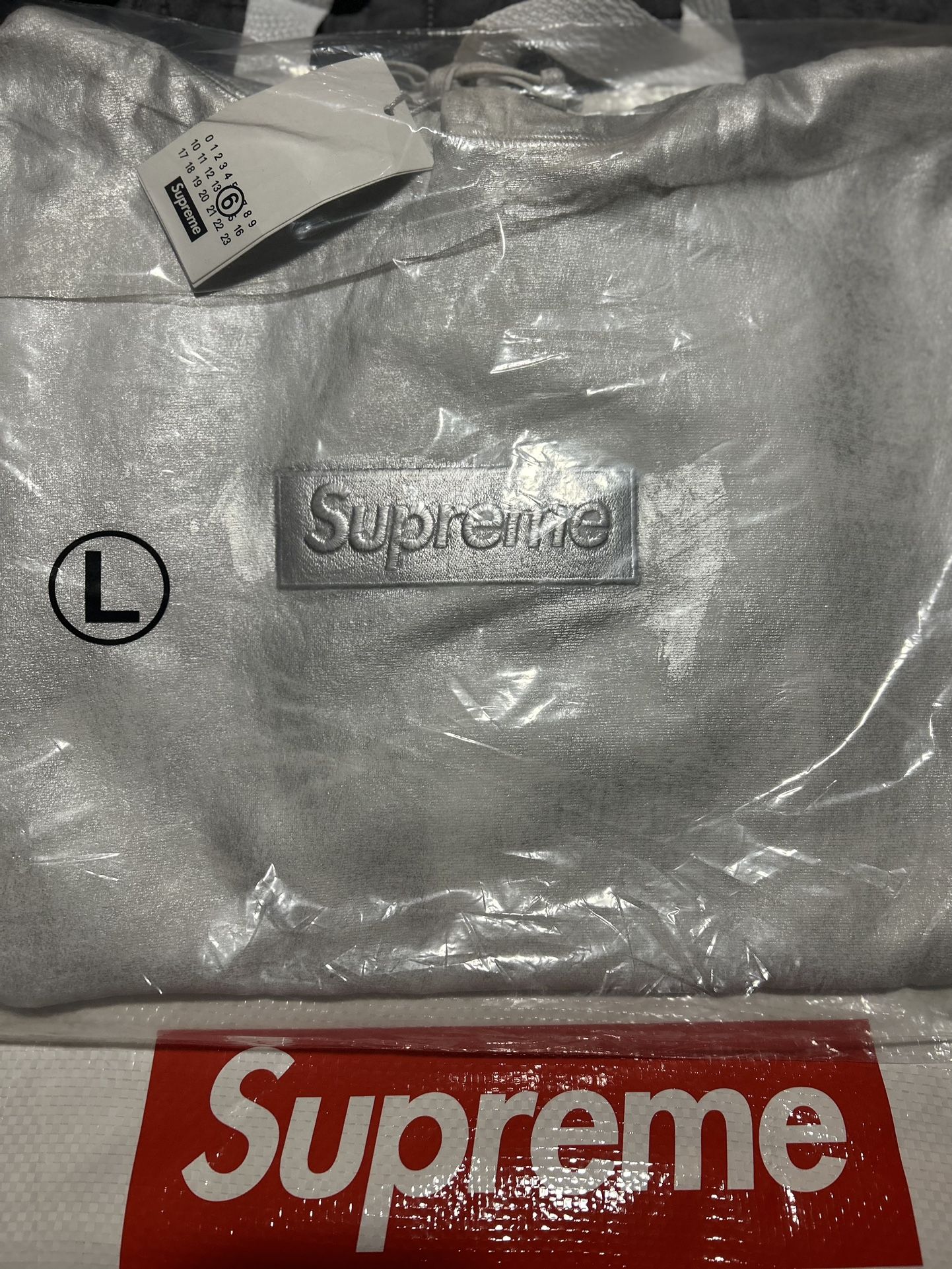 Supreme MM6 Maison Margiela Foil Box Logo Hoodie Size Large