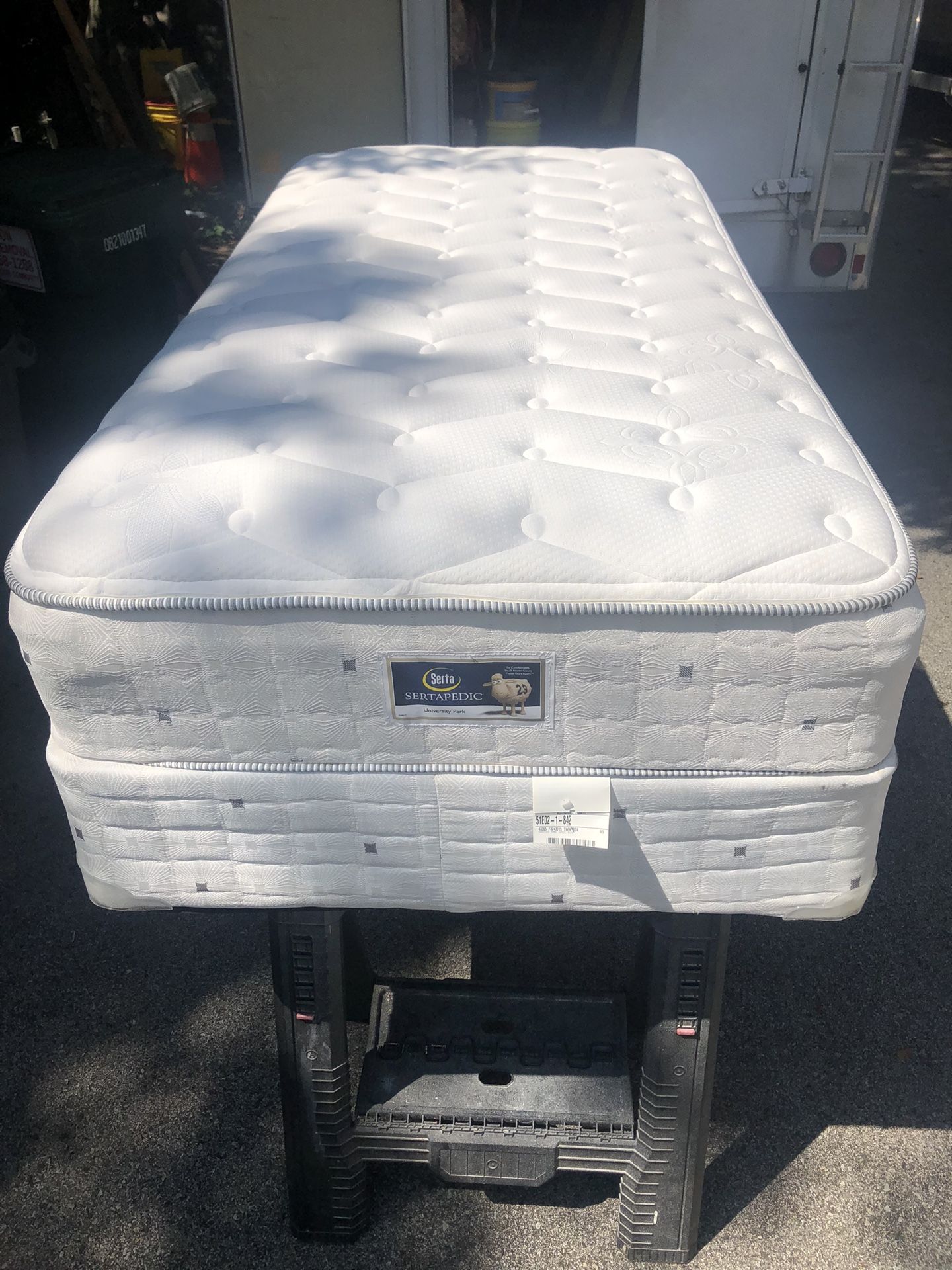 Like New Serta Pillow Top Twin Mattress & Box Spring Set