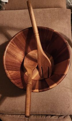 Wooden Bowl And Salad Servers