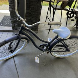 Beach Cruiser  Women’s 26