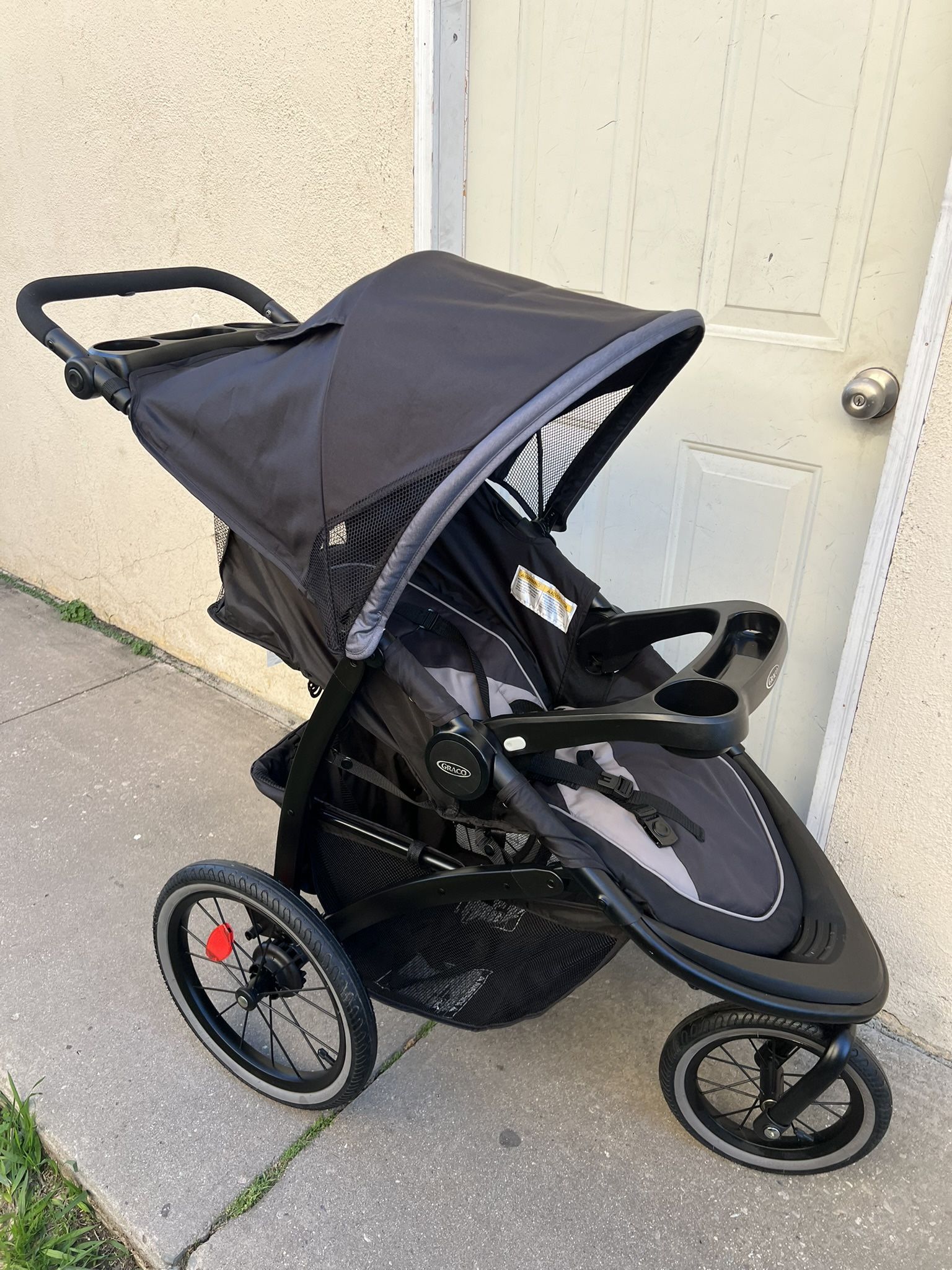 stokke scoot compact stroller Style Kit Soft Dots Color:TEAM NAVY BLUE tobacco leather Stokke introduces our first Bugaboo Turtle Air by
