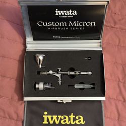 Iwata Airbrush Custom Micron Takumi Side Feed