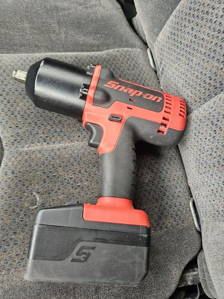 Snap-On 1/2 Impact 18V CT8850 