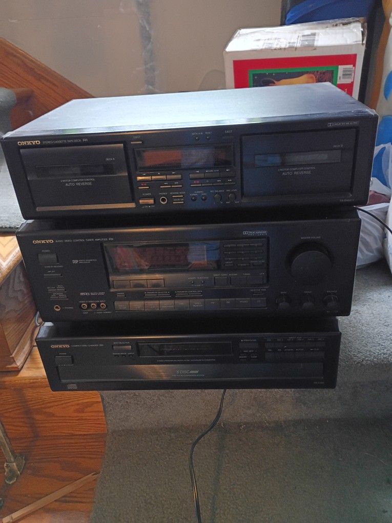 Onkyo R1 Stereo System.