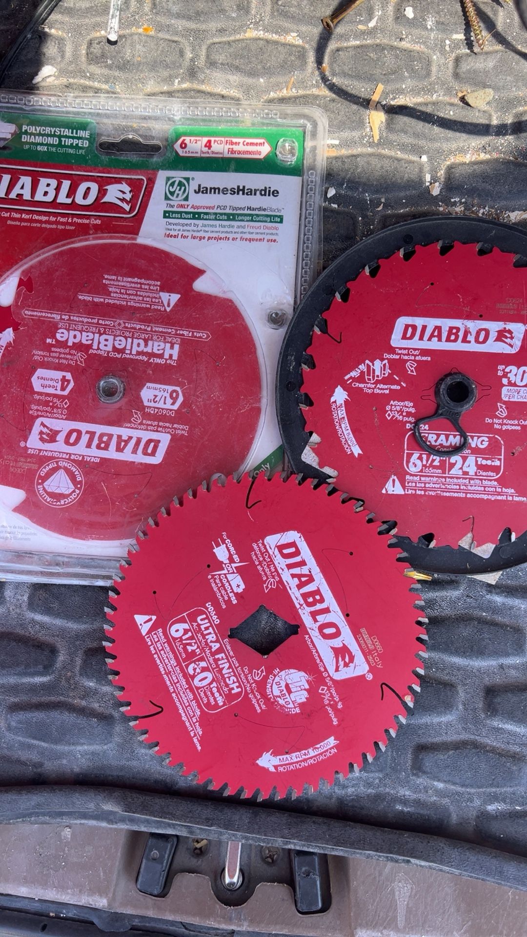 NEW Blades 6 1/2in