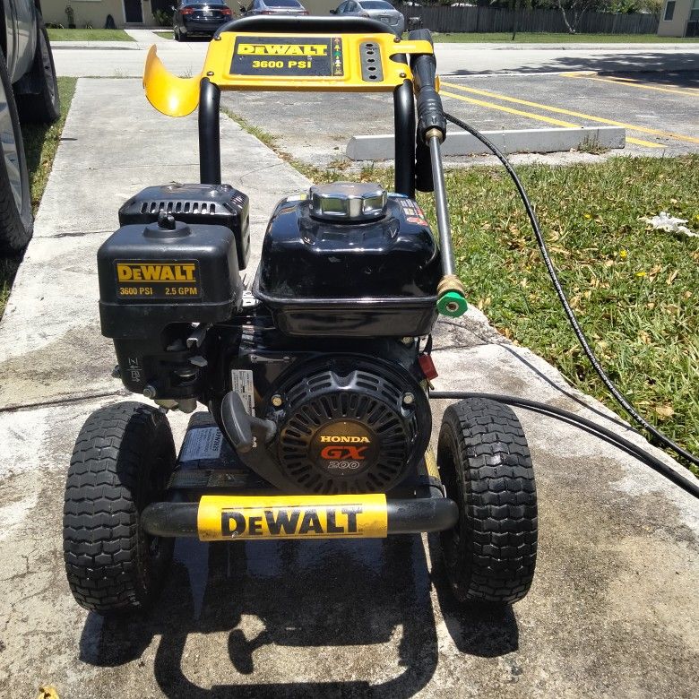 Honda Pressure Cleaner 3600 PSI