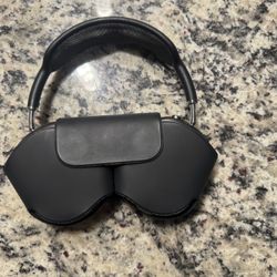 Airpod Max Space Gray Lightning Charger