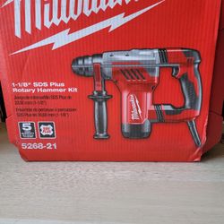 Milwaukee Rotary Hammer
