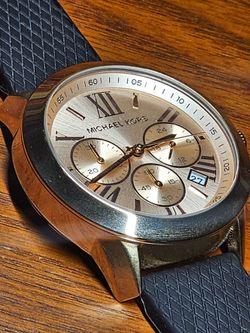 Michael Kors Rose Gold And Black Watch