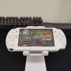 Sony PSP 3000 Modded With Games