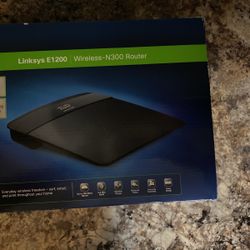 Linksys E1200 Wireless Router