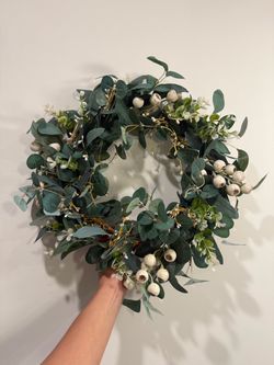 Eucalyptus and Berry Wreath (20”)