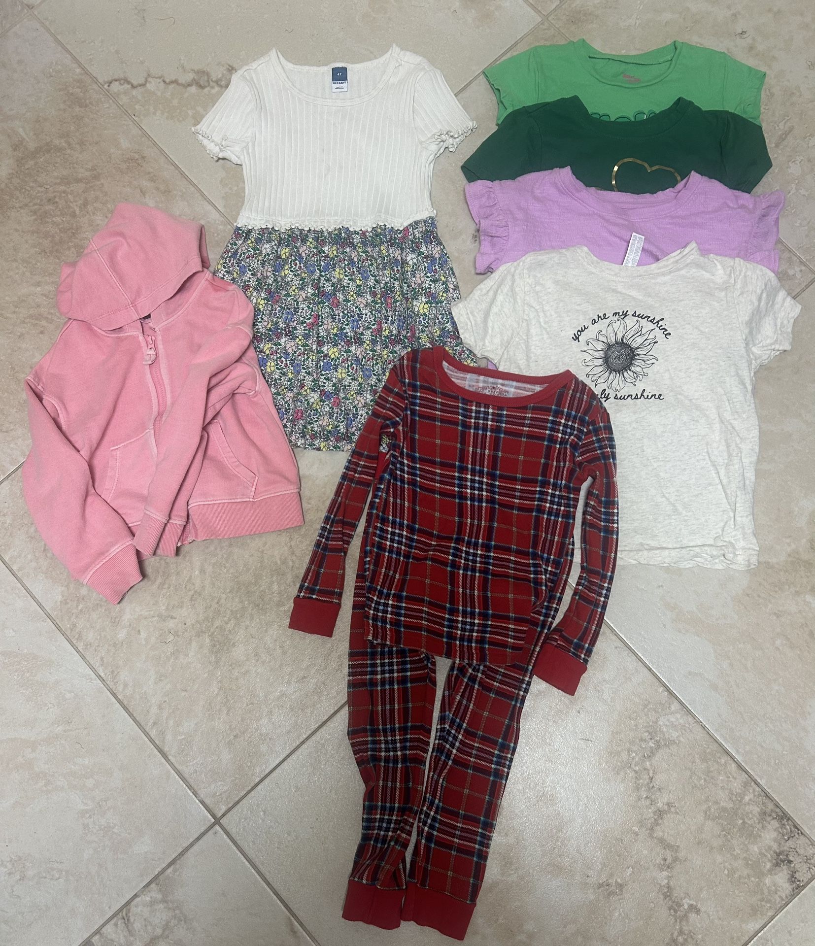Girls 4 T Clothing Bundle