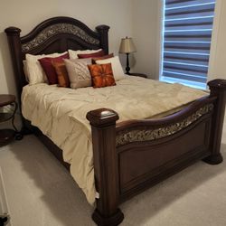 Cherry Wood & Metal Queen Bed
