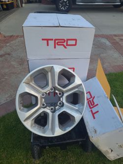 Toyota 4Runner OEM Wheel Rim