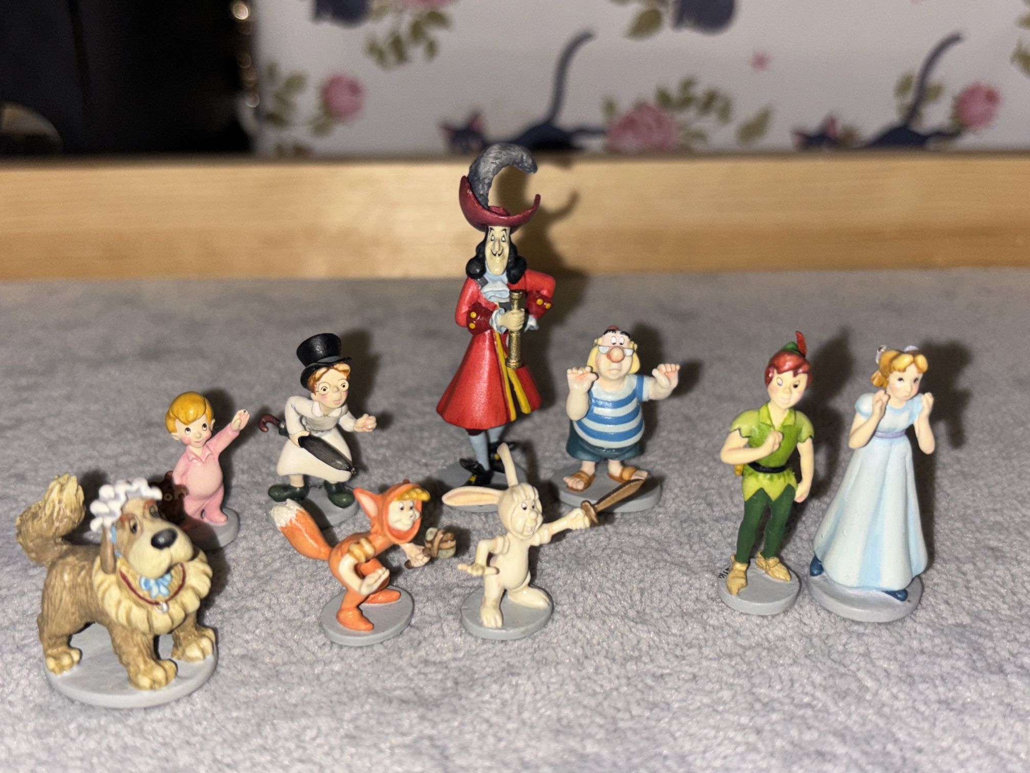 Disney Olszewski Goebel Peter Pan Wendy Captain Hook Figure Set