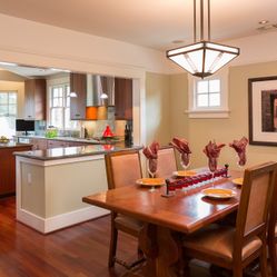 Ironwood Dining Table And Chairs