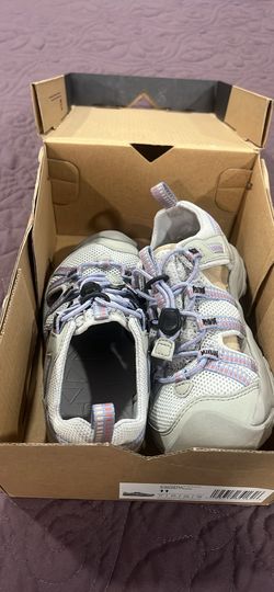 Teva manatee