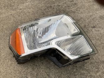 2009 / 2014 Ford F150 Right Passenger Side Headlight Assy Oem