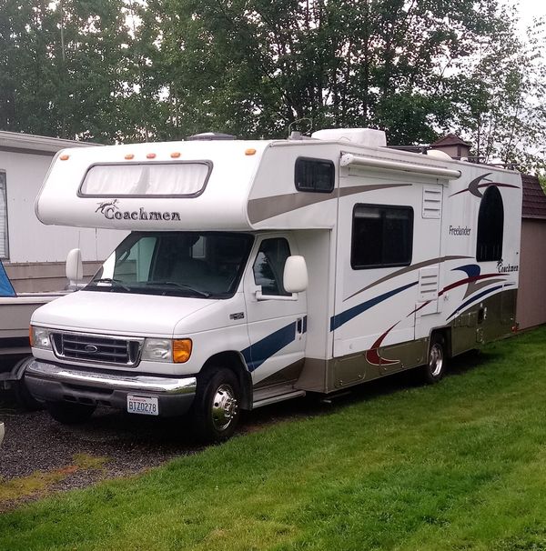 2005 26' Coachmen Freelander Class C Motorhome (Low Miles ...