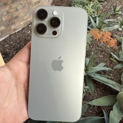 iPhone 16 Pro Max Unlocked 