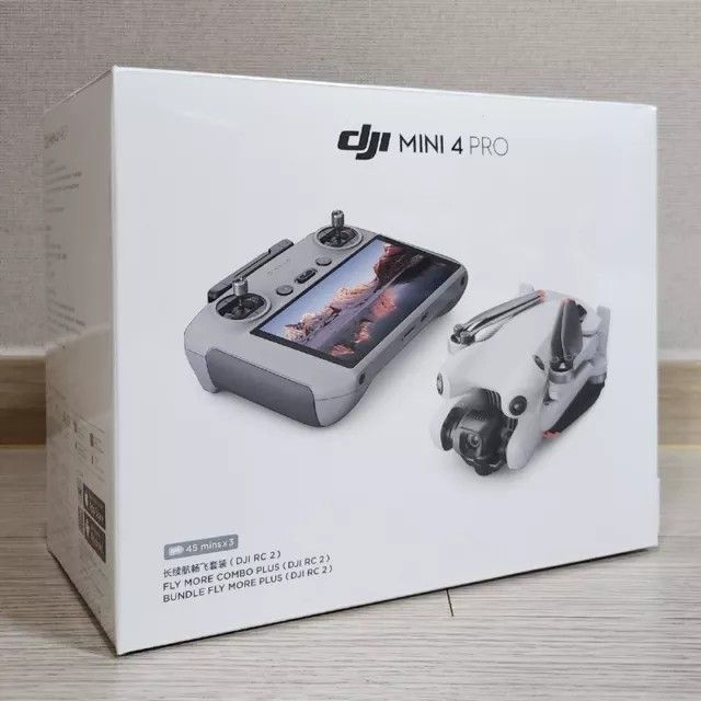 DJI Mini 4 Pro Fly More Combo