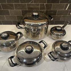 Carrera Stainless Steel Cookware