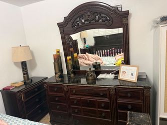 Juego cuarto queen y cuna