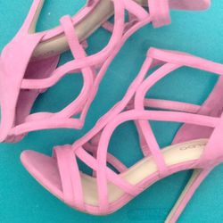 Hot Pink Heels(7)