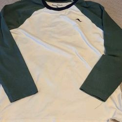 Boys Medium Lot Of 3 LONG SLEEVE Shirts(UNDER ARMOR,VINEYARD VINES,TOMMY BAHAMA)