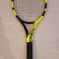 Babolat Pure Aero VS Tour Tennis Racket Great Condition Gently Used. 