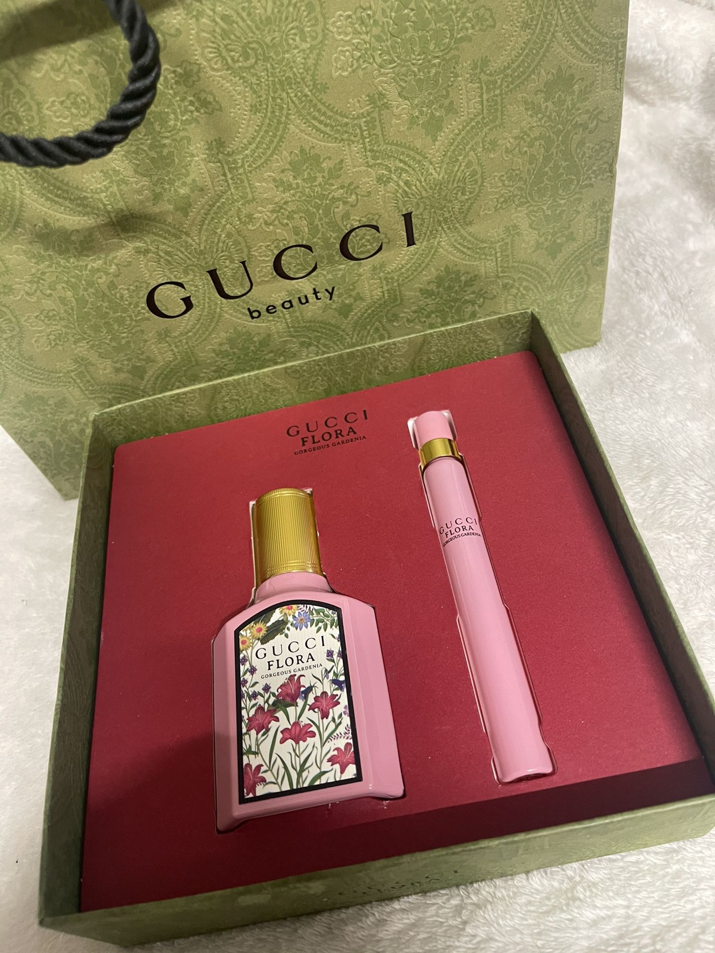 GUCCi Gucci Flora Gardenia Eau de Parfum Gift Set