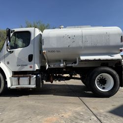 2015 Freightliner M2 Water truck 