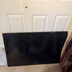 Westinghouse 40” Tv 