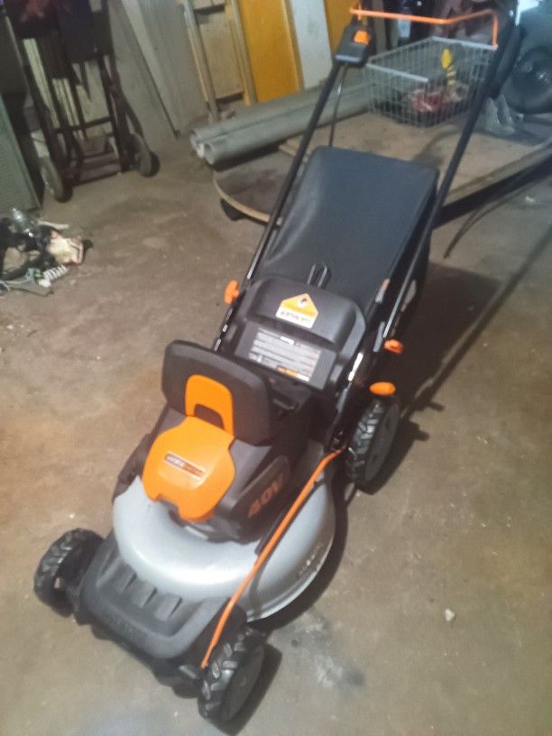 Worx Lawn Mower Model WG751