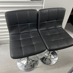 Sectionals And restaurants Booths