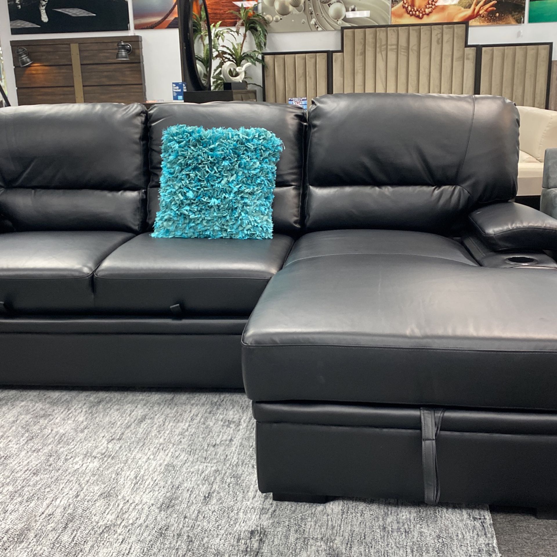 Gorgeous Sleeper Sectional With Storage And Cupholders!!