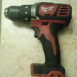 Milwaukee M18 Compact Drill/Driver 